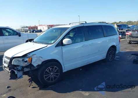 2016 Dodge Grand Caravan Sxt z USA, uszkodzony, nr VIN 2C4RDGCGXGR368358